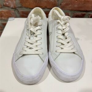 Madewell Classic White Low-Top Sneakers - Women’s 6.5